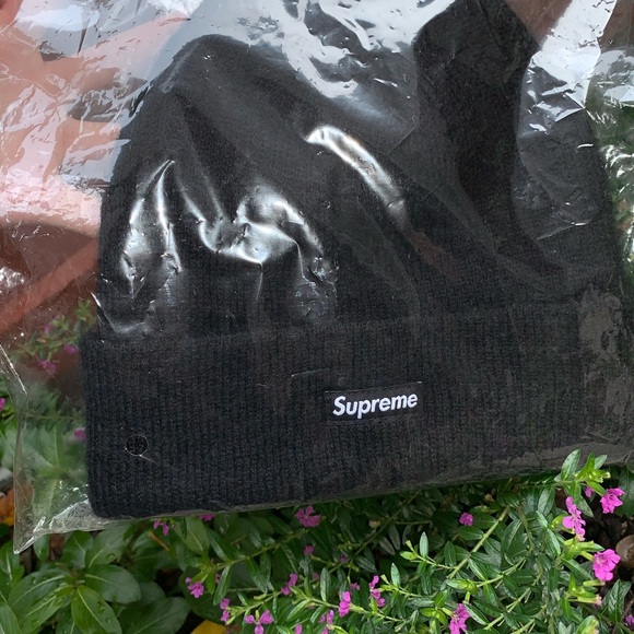supreme mohair beanie fw19